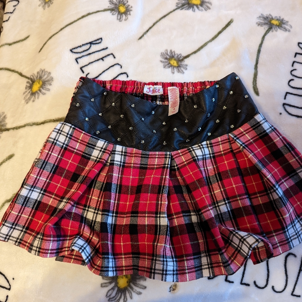 Justice Size 8 plaid akirt